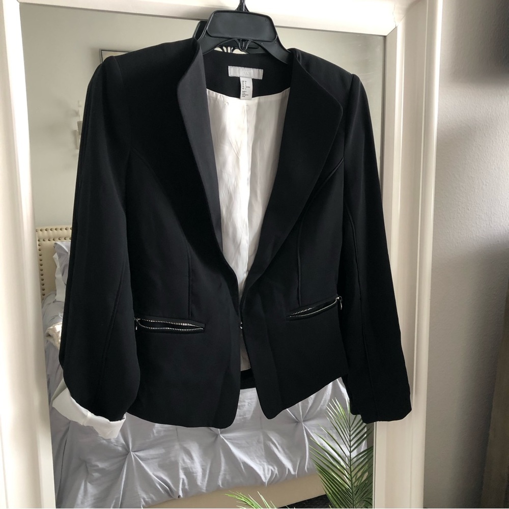 H&M black Hook & Eye closure blazer SZ 6